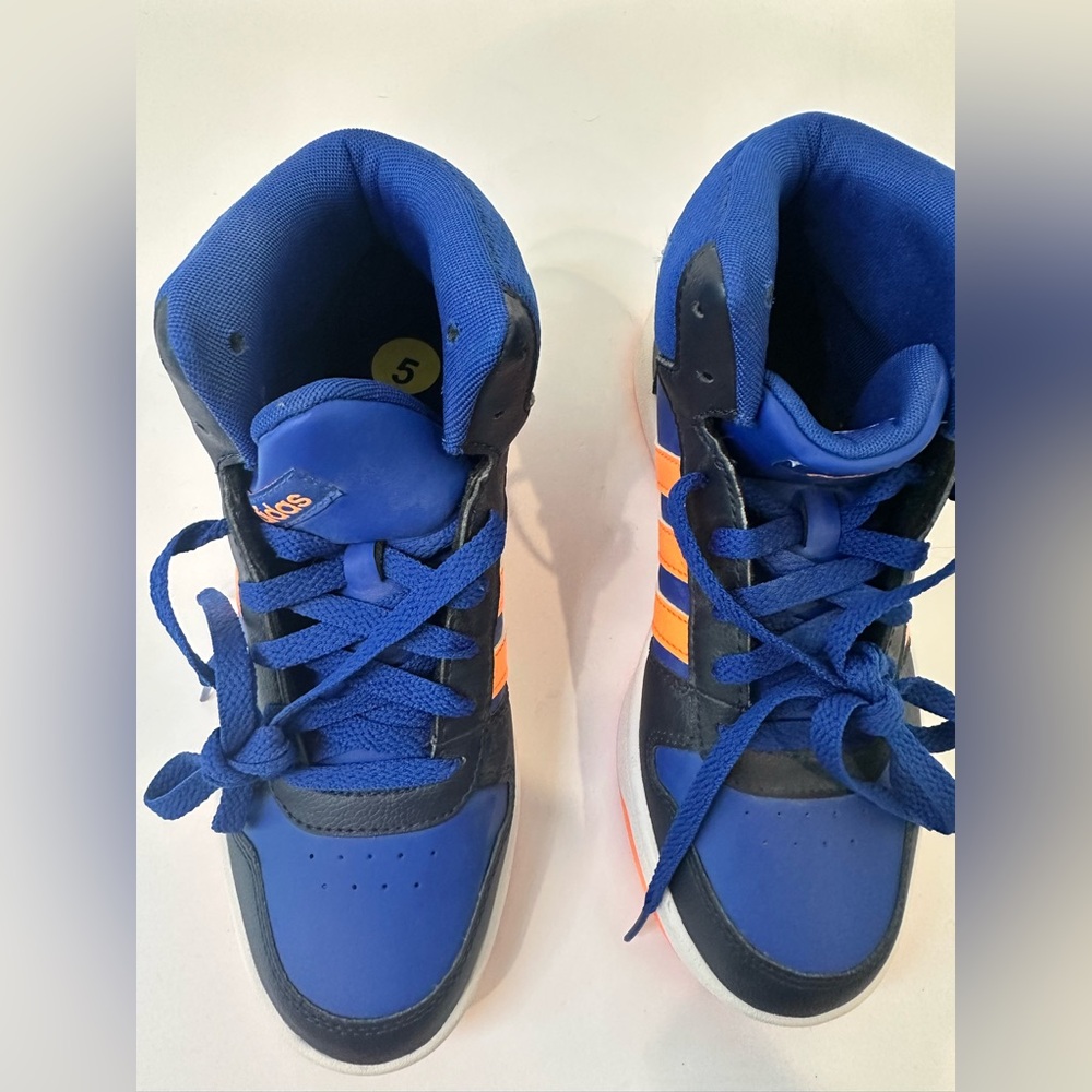 Adidas‎ Kids High Top Sneakers Size 5 Blue Orange – NWT